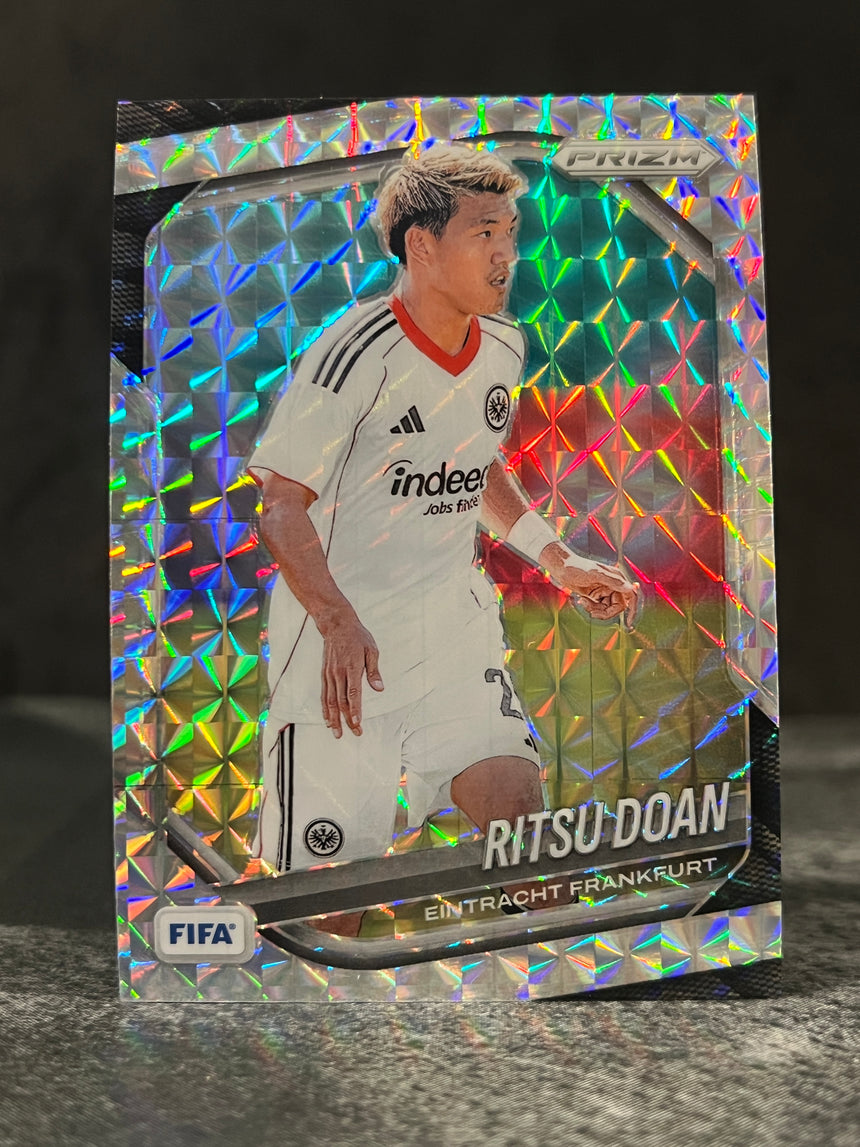 2025-26-panini-prizm-fifa-soccer-silver-mosaic-prizm-ritsu-doan-eintracht-frankfurt-back