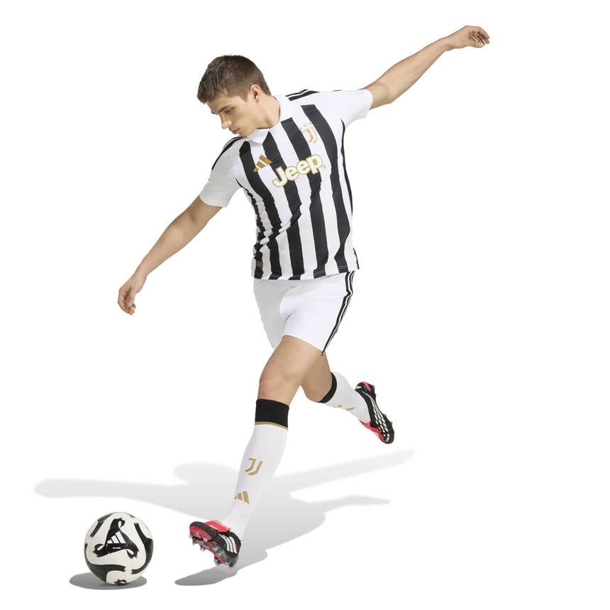 adidas Juventus Men's Home Authentic 2026/27 Jersey White/Black Model