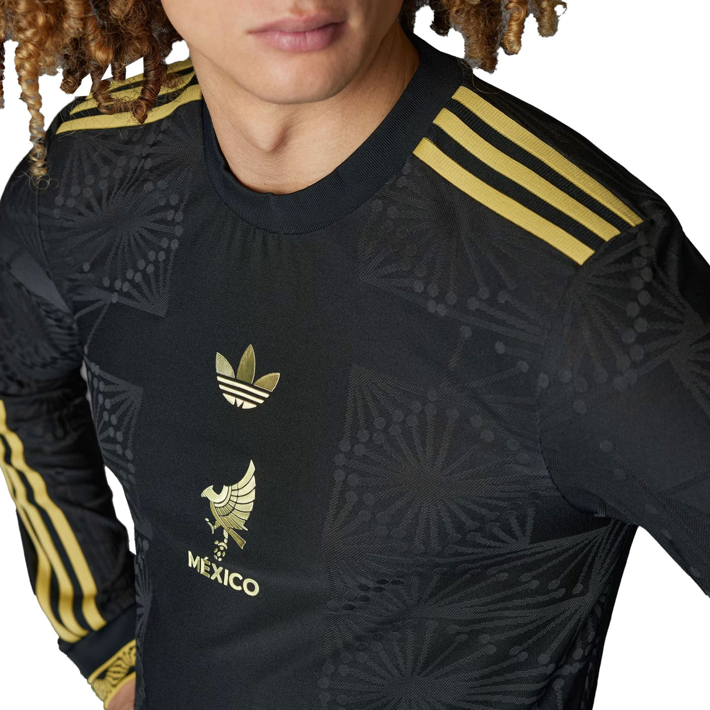 adidas Men's Mexico 2025/26 Gold Long Sleeve Jersey Black/Gold Crest