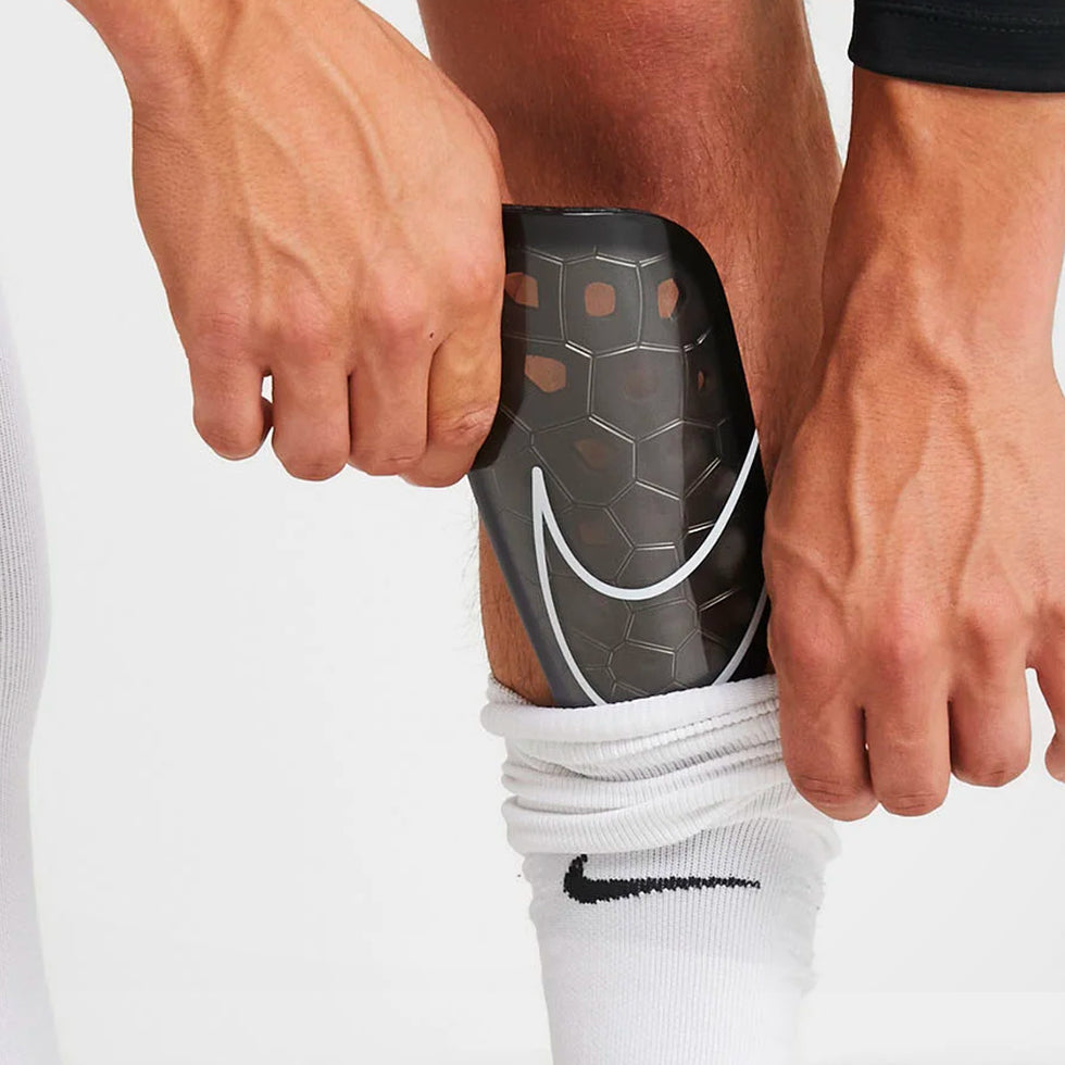 nike mercurial lite shin guards