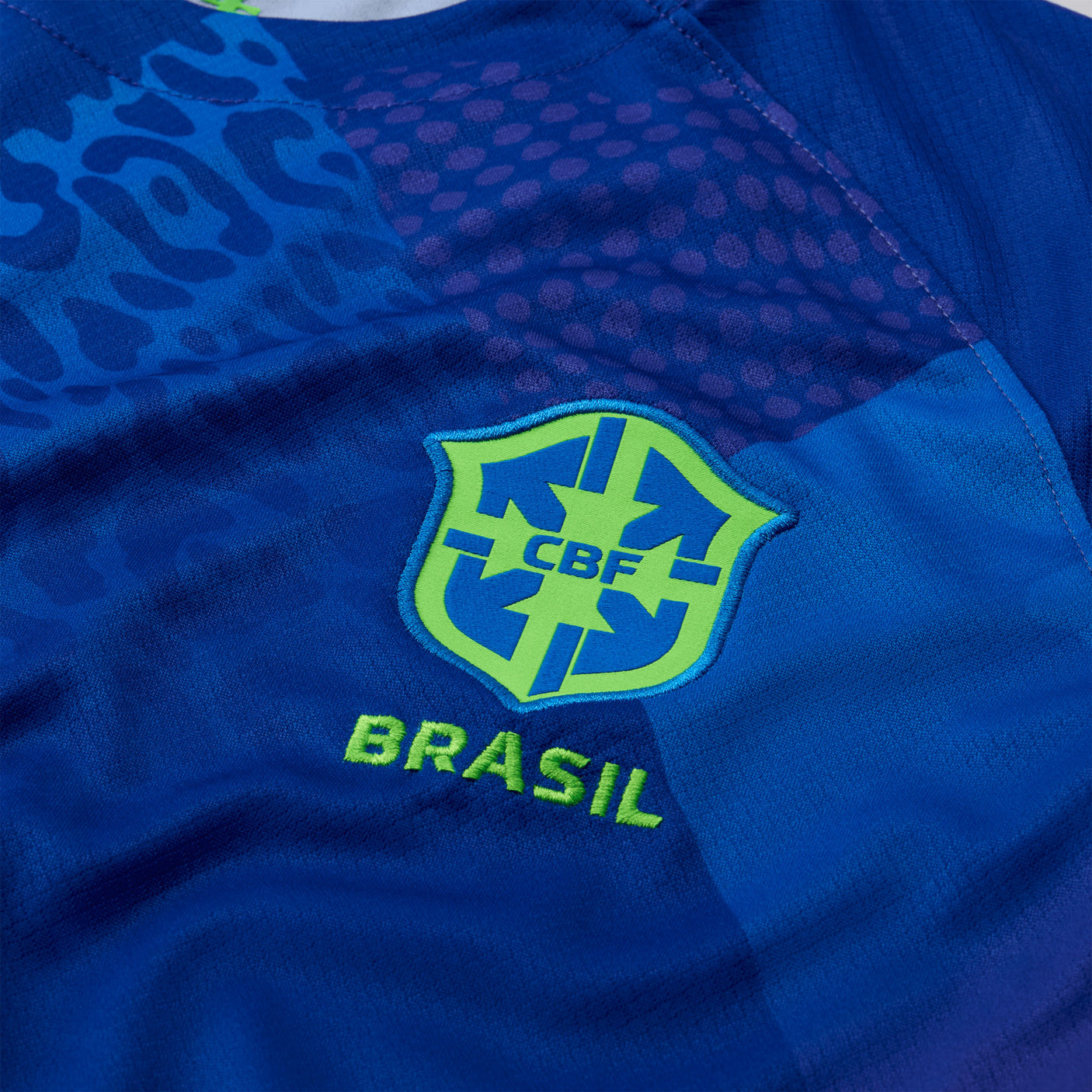 Nike Women's Brazil 2025/26 Away Jersey Blue/Green Crest