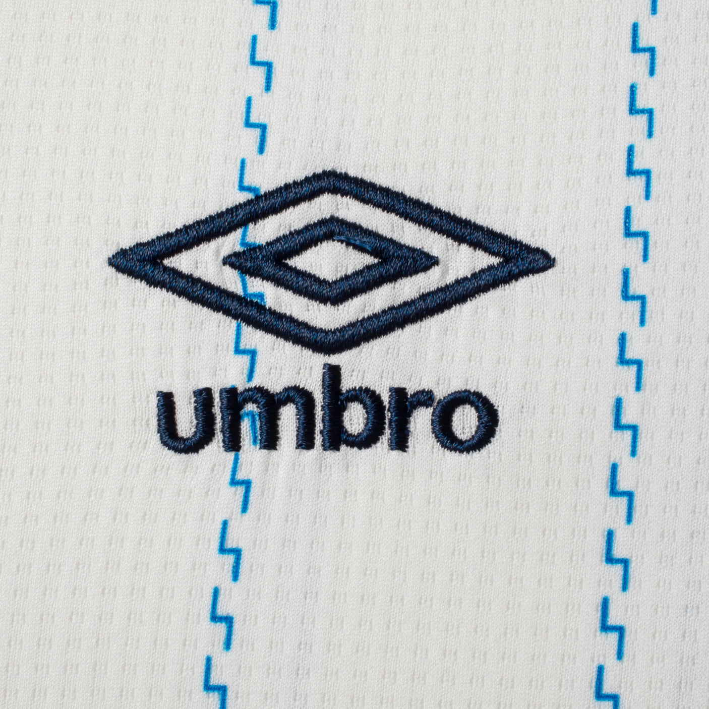 Umbro Men's El Salvador 2024/25 Fourth Jersey White/Blue Logo