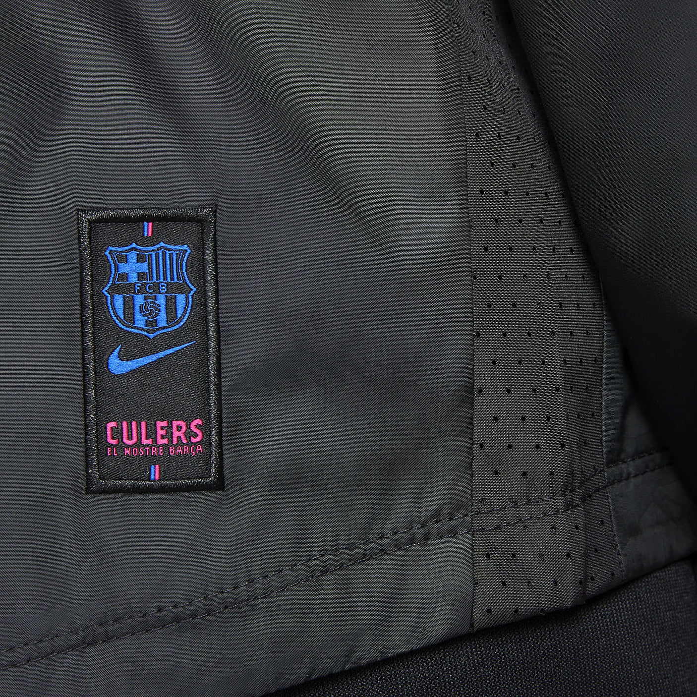 Nike Kids FC Barcelona 2021/22 Repel Academy AWF Jacket Black/Hyper Royal Logo