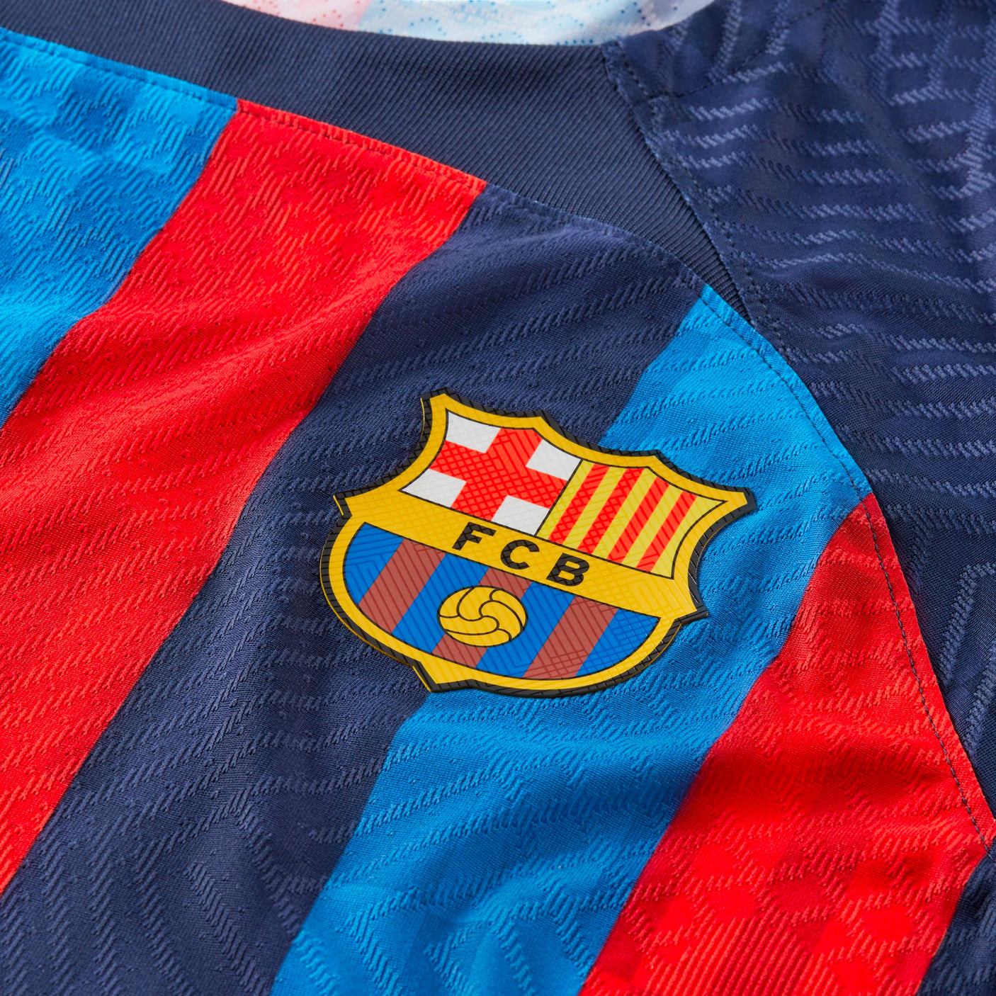 Nike Men's FC Barcelona 2022/23 Dri-FIT ADV Home Jersey Obsidian/Seasame Logo