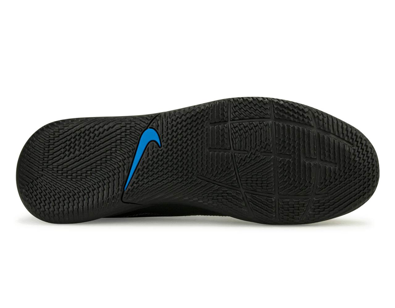 Nike Men's Tiempo Legend 9 Club IC Black Sole