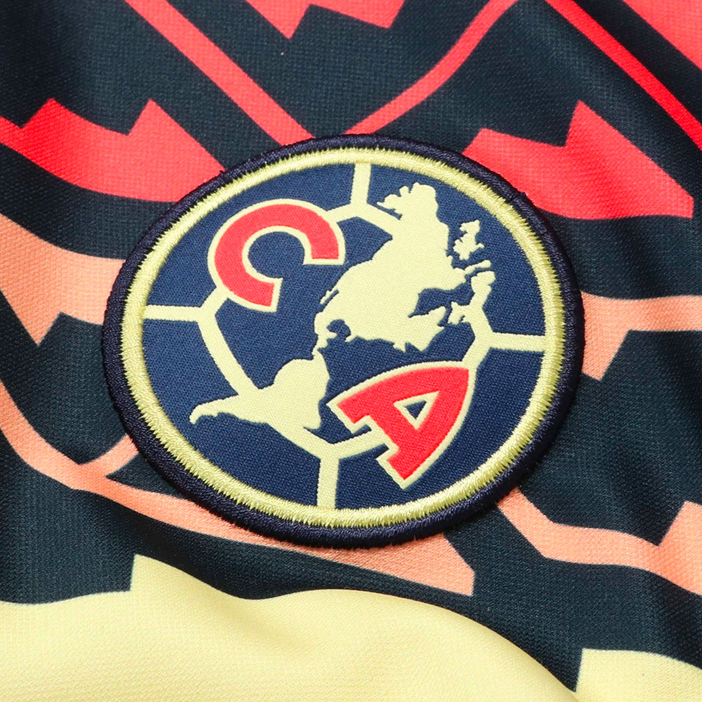 Nike Women's Club America 2021/22 Home Jersey Lemon Chiffon/Armory Navy Crest