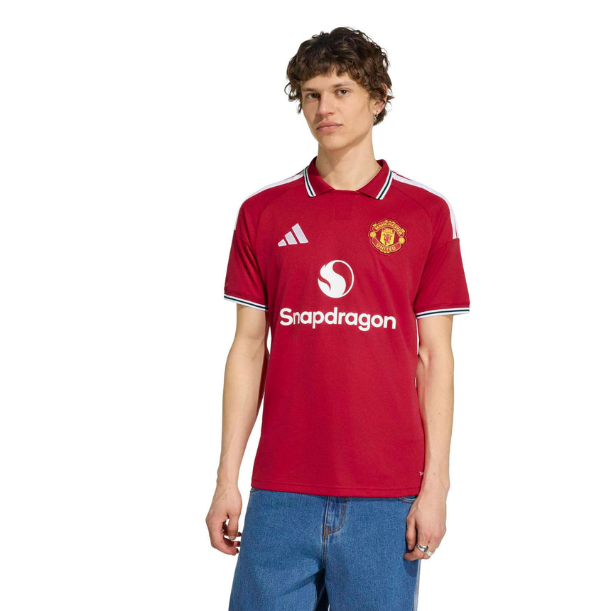 adidas Manchester United Men's Home Stadium 2026/27 Jersey Red Model