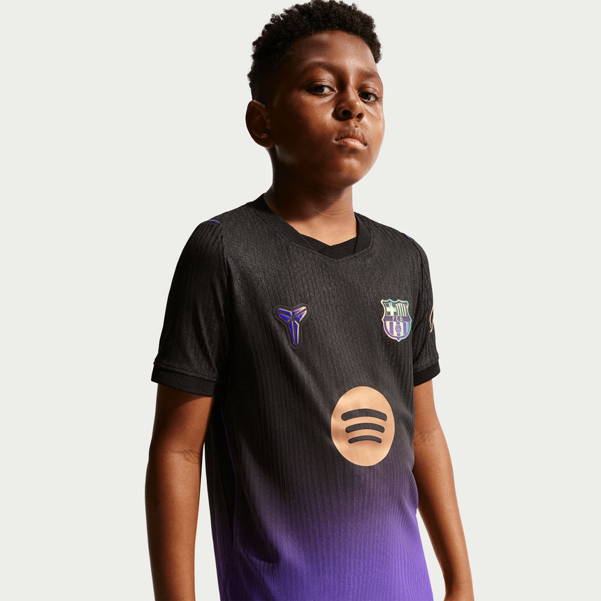 Nike FC Barcelona Kids Away Authentic Kobe 2026/27 Jersey Black/Purple Model