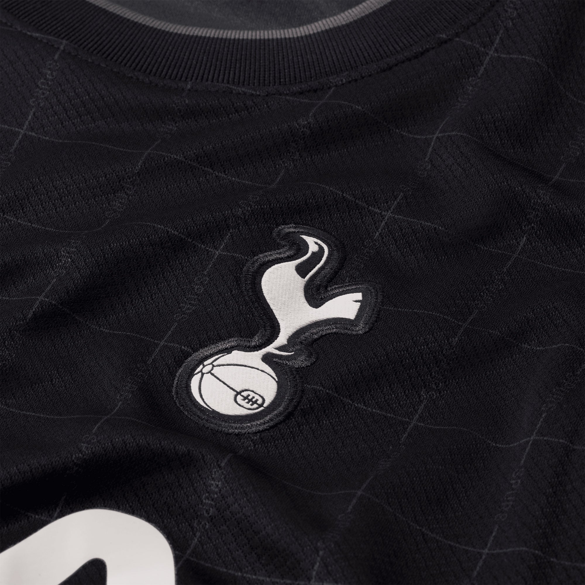 Nike Tottenham Hotspur Youth Away Stadium 2025/26 Soccer Jersey