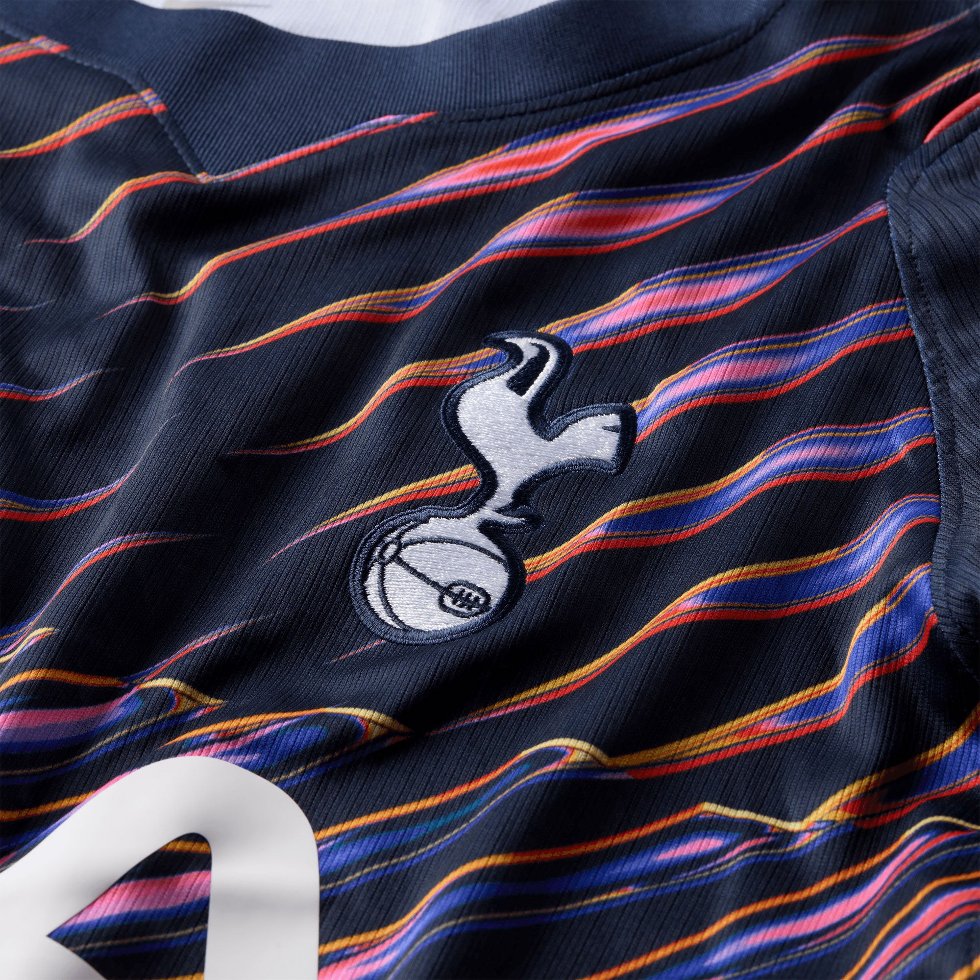 Nike Tottenham Hotspur Men's Away Stadium 2026/27 Jersey Obsidian