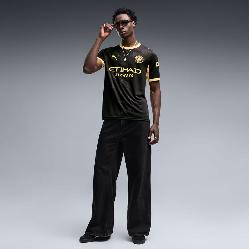 PUMA Manchester City Men's Away Stadium 2026/27 Jersey Black Model