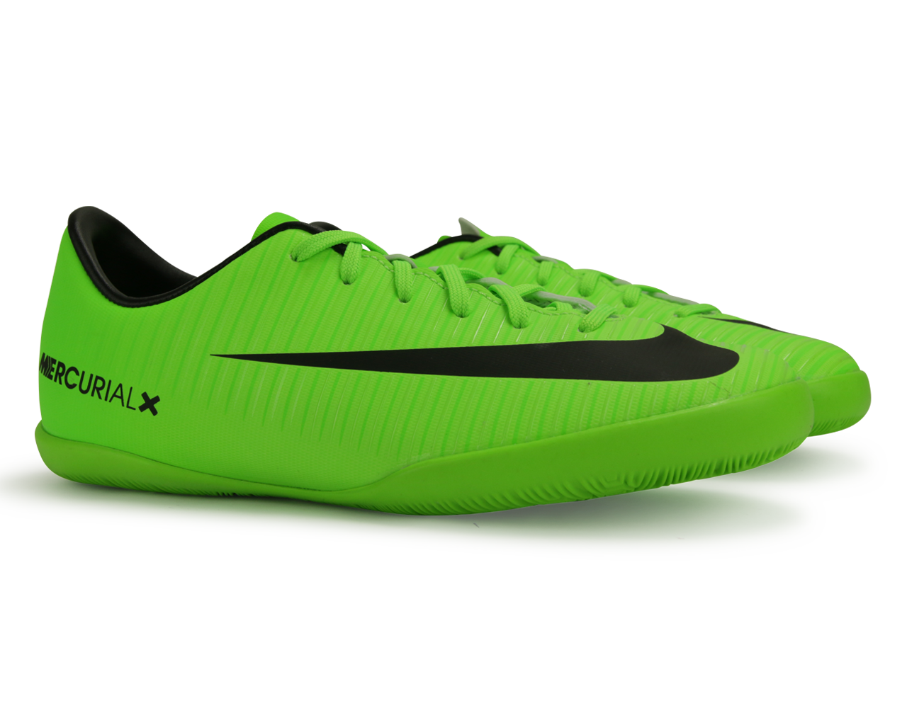 Green nike indoor soccer shoes best sale