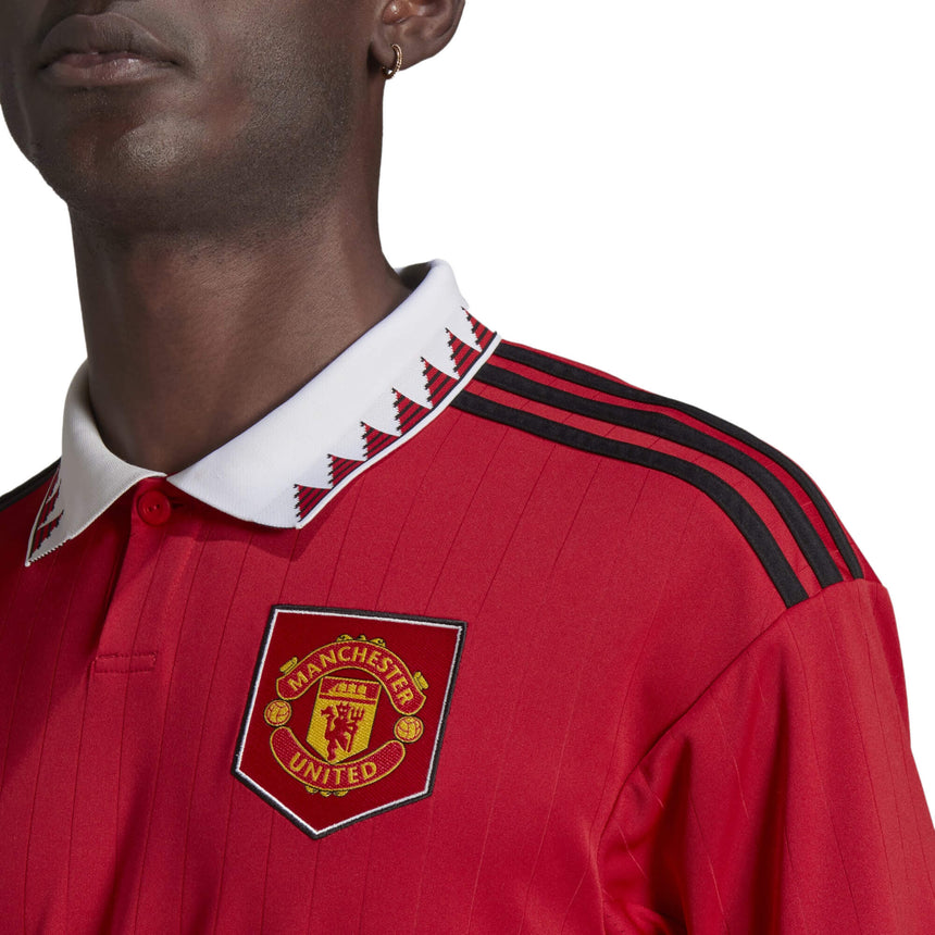 adidas Men's Manchester United 2022/23 Home Jersey Red/White/Black Crest